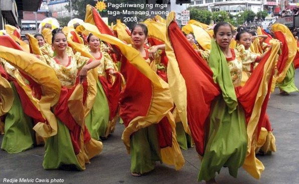 Manaoag dancers